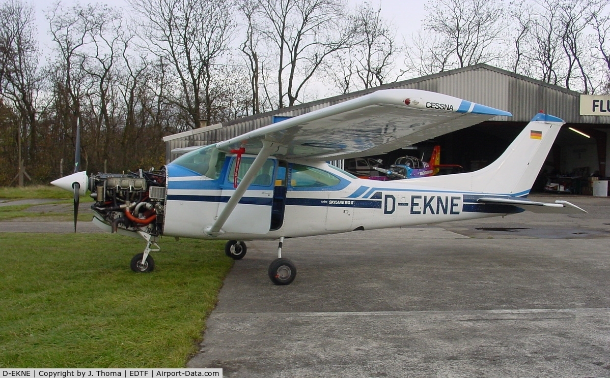 D-EKNE, 1979 Reims FR182 Skylane RG C/N Not Found D-EKNE, Reims / Cessna FR182 Skylane RG