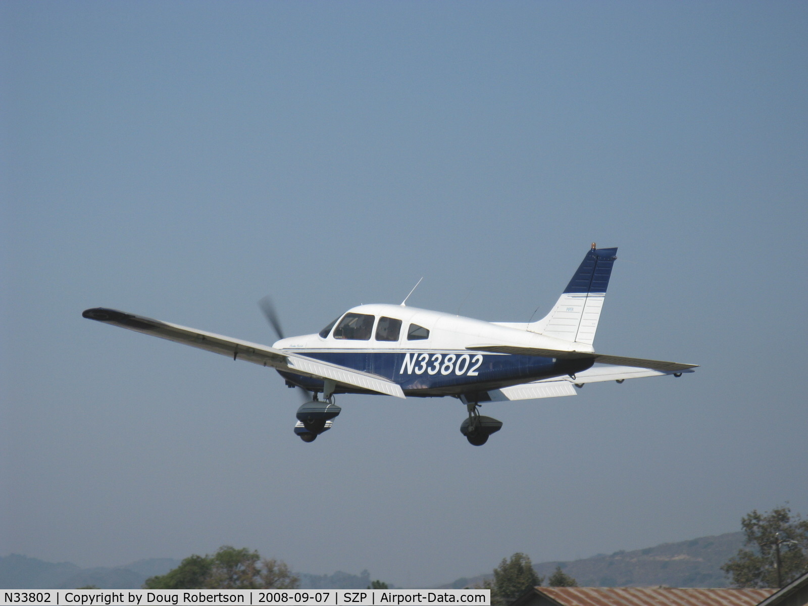 N33802, 1975 Piper PA-28-151 C/N 28-7515364, 1975 Piper PA-28-151 WARRIOR, Lycoming O-320-E3D 150 Hp, go-around overflight Rwy 22