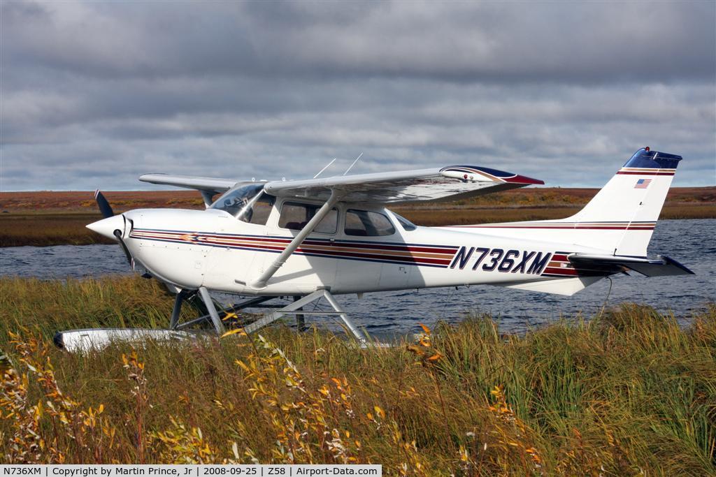 N736XM, 1978 Cessna R172K Hawk XP C/N R1722870, Waiting for another fall flight