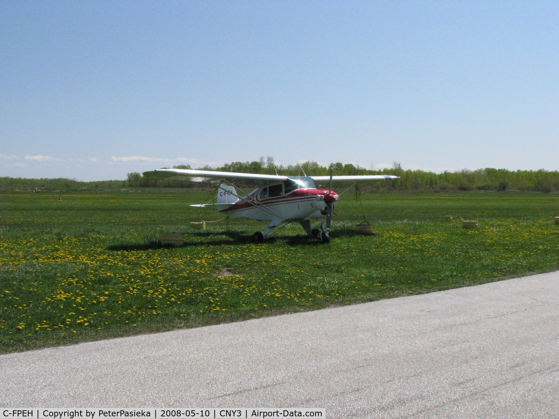 C-FPEH, 1957 Piper PA-22-150 C/N 22-5006, @ Collingwood Airport, ON