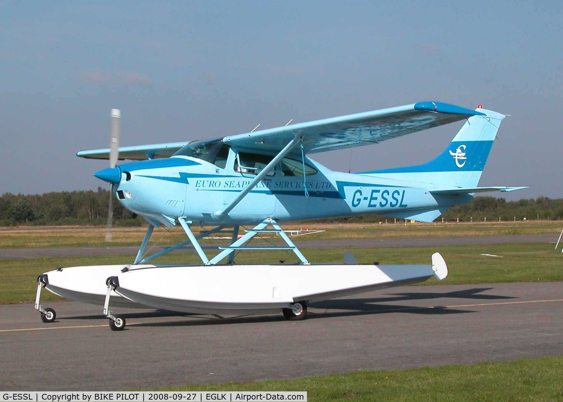 G-ESSL, 1981 Cessna 182R Skylane C/N 182-67947, One of the few float planes in the UK just re-fuelled after a flight down to the Solent