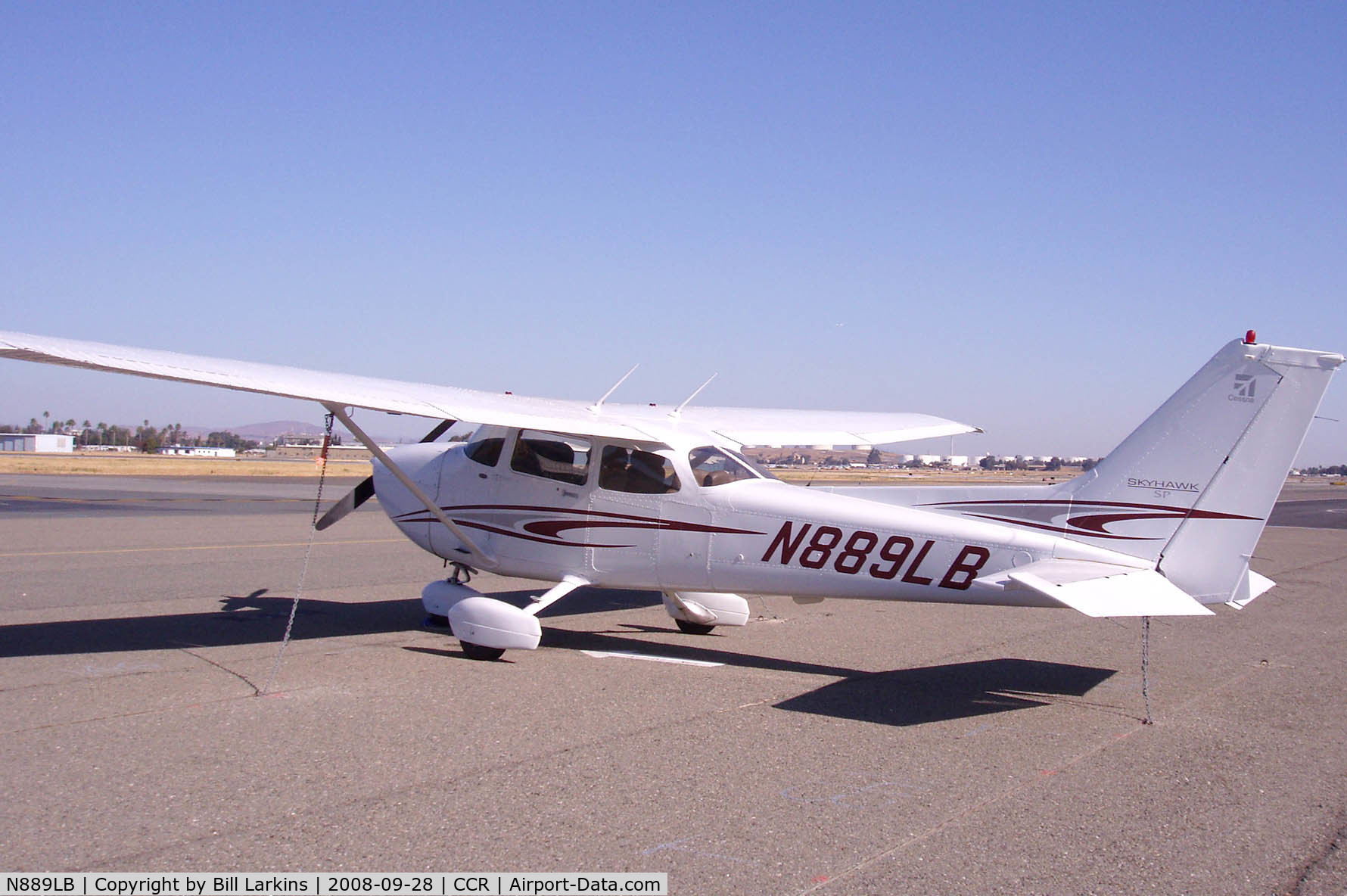 N889LB, 2005 Cessna 172S C/N 172S9889, Visitor