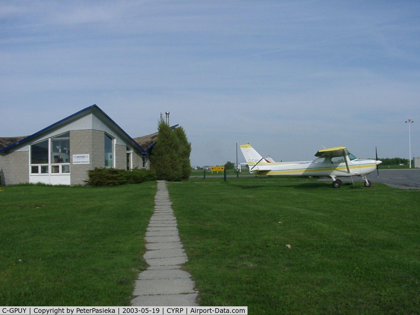 C-GPUY, 1976 Cessna 150M C/N 15078310, @ Carp/Ottawa Airport