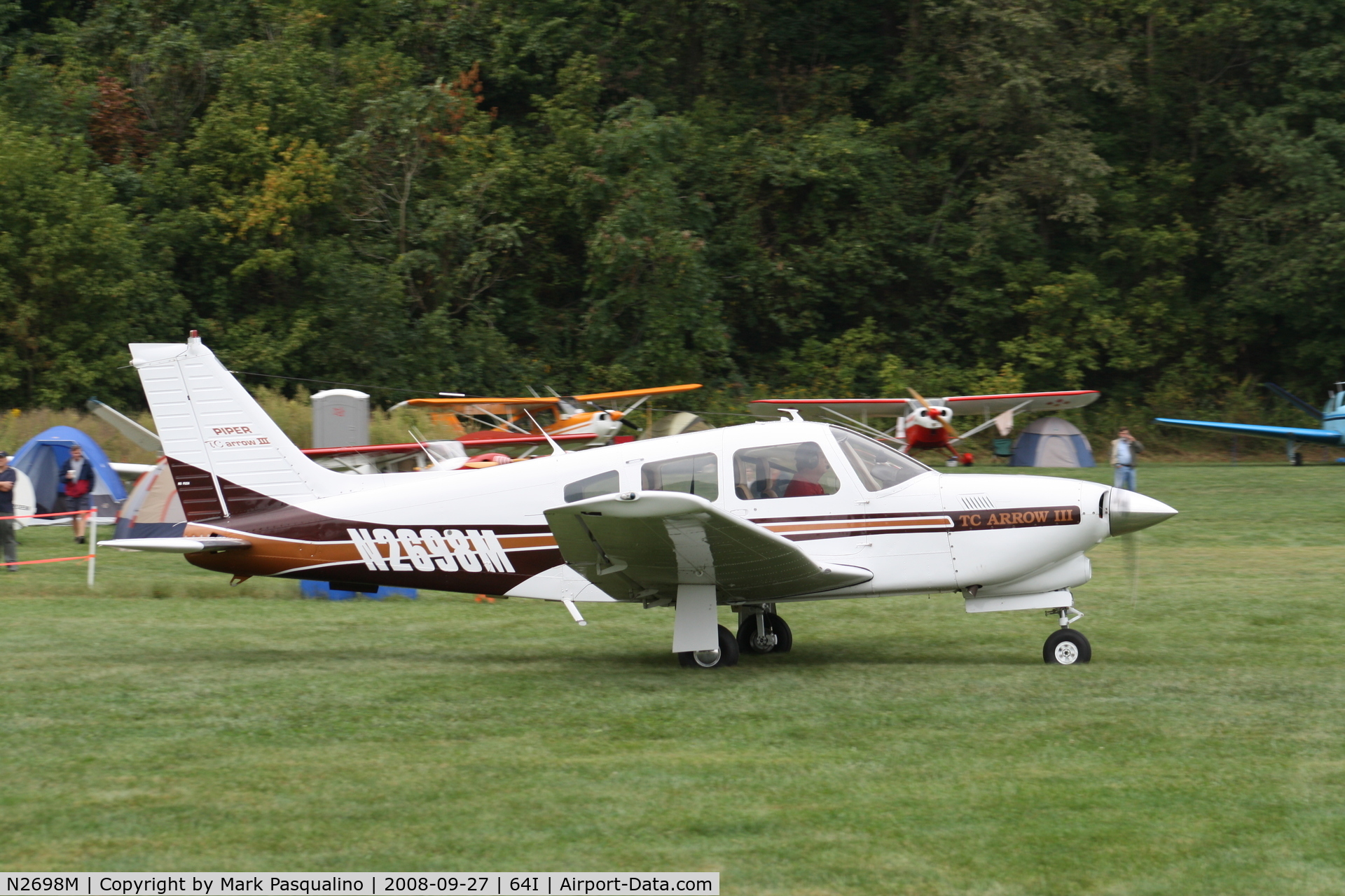 N2698M, 1977 Piper PA-28R-201T Cherokee Arrow III C/N 28R-7803139, Piper PA-28R-201T