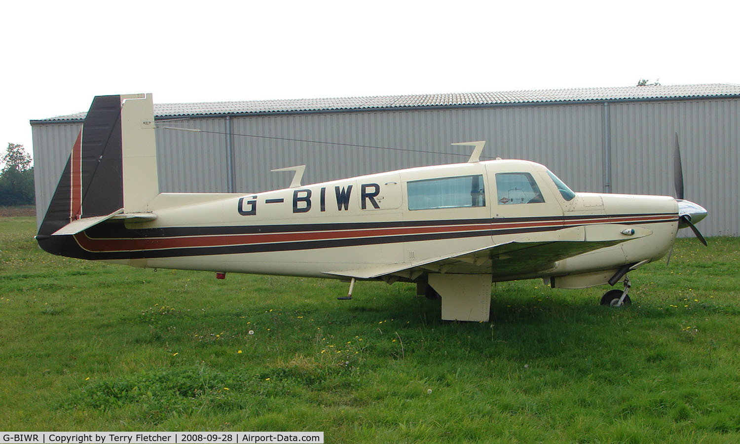 G-BIWR, 1976 Mooney M20F Executive C/N 22-1339, 1976 Mooney M20F at a quiet Cambridgeshire  airfield