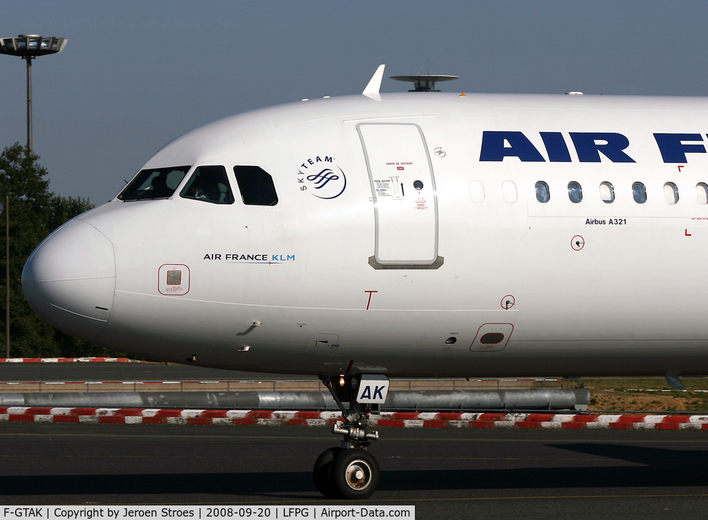 F-GTAK, 2001 Airbus A321-211 C/N 1658, .