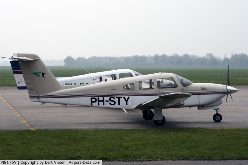 N8176V, Piper PA-28RT-201T Turbo Arrow IV C/N 28R-8231036, PA-28RT-201T