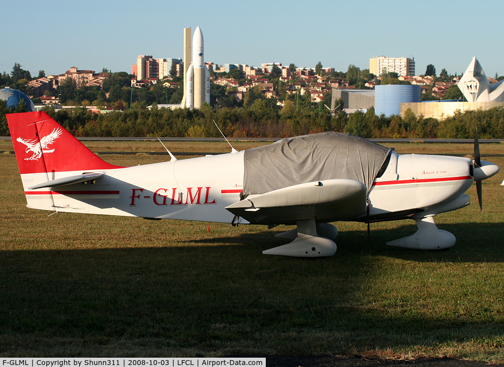 F-GLML, 1983 Robin R-1180TD II Aiglon C/N 283, Parked... with of City of Sciences on background