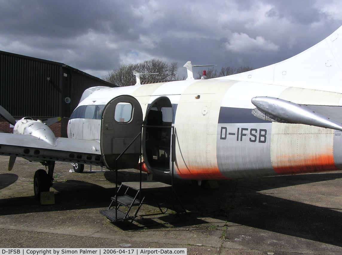 D-IFSB, De Havilland DH-104 Dove 2B C/N 04379, DH104 Dove preserved at London Colney