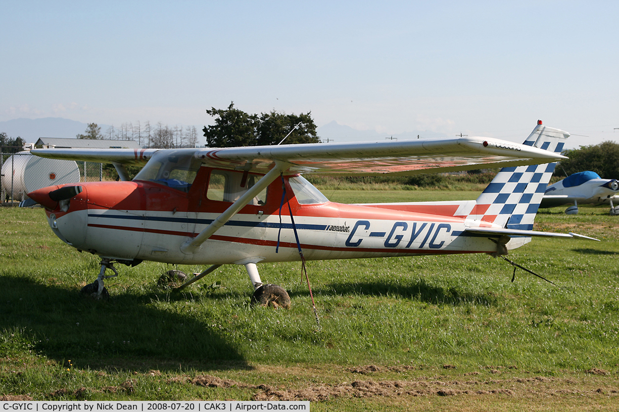 C-GYIC, 1976 Cessna A150M Aerobat C/N A1500711, Delta Airpark BC