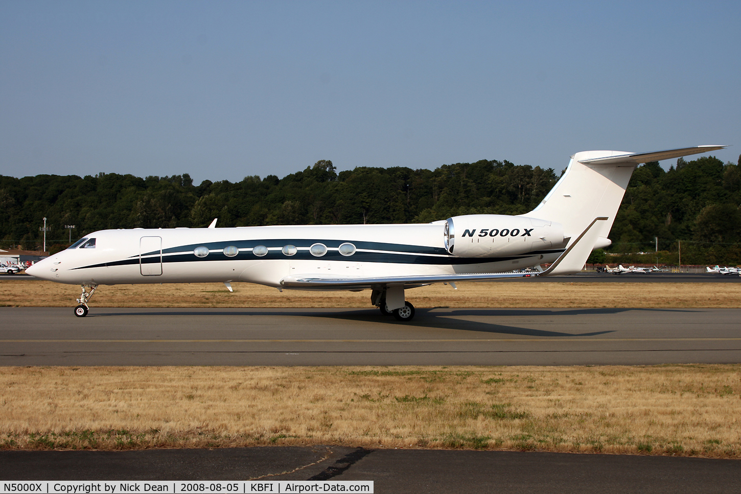N5000X, 2000 Gulfstream Aerospace G-V C/N 611, /