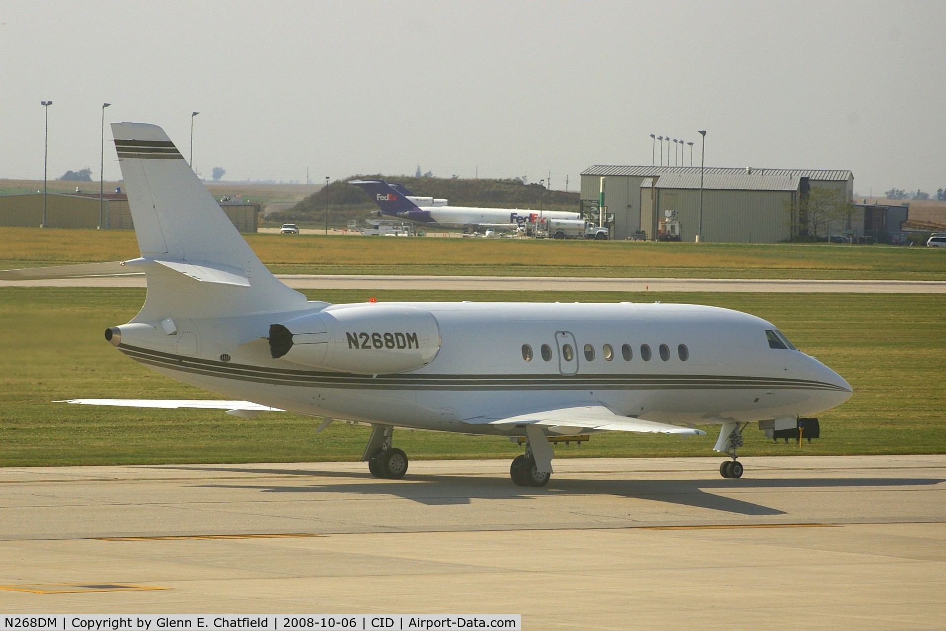 N268DM, 2008 Dassault Falcon 2000EX C/N 146, Taxiing to the Landmark ramp