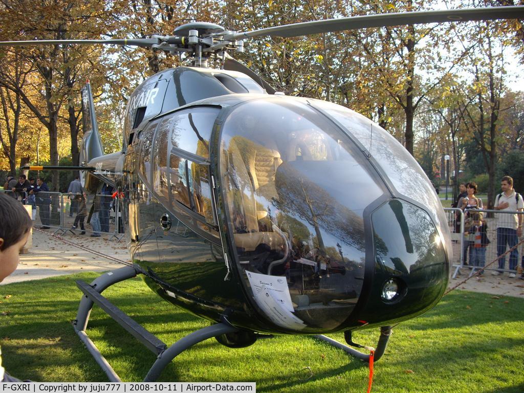 F-GXRI, 2007 Eurocopter EC-120B Colibri C/N 1482, on display at champs-Elysées for 100 years of GIFAS