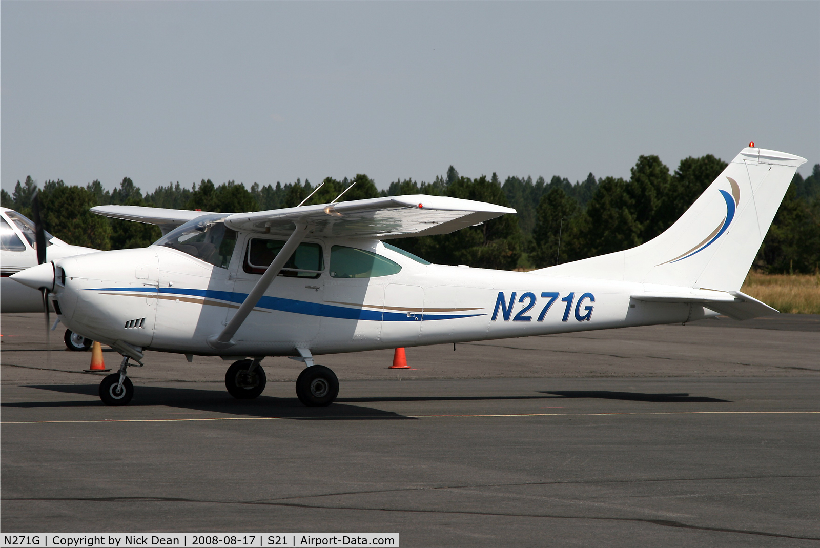 N271G, Cessna 182N Skylane C/N 18260811, /