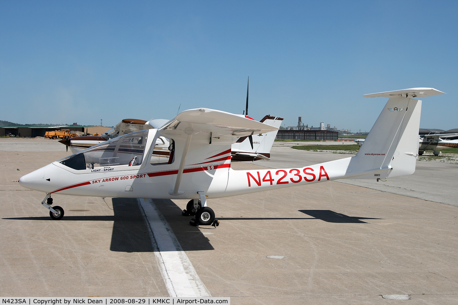 N423SA, 2006 Iniziative Industriali Italiane Sky Arrow 600 Sport C/N LSA003, /
