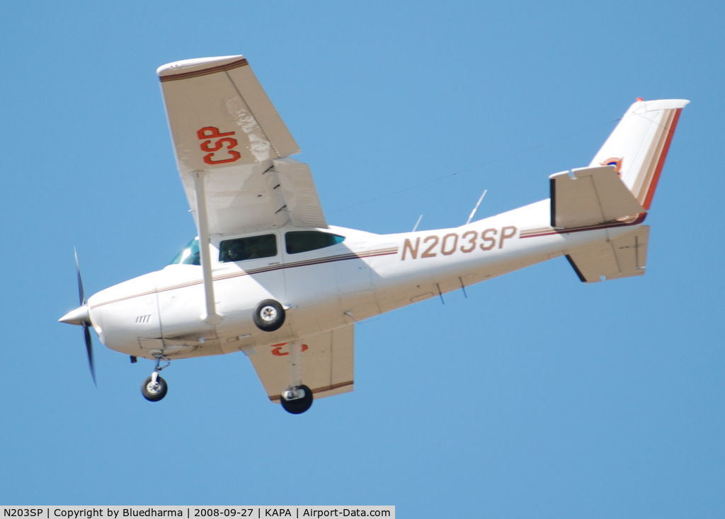 N203SP, 1980 Cessna 182Q Skylane C/N 18267546, Colorado State Patrol on final approach to 17R.