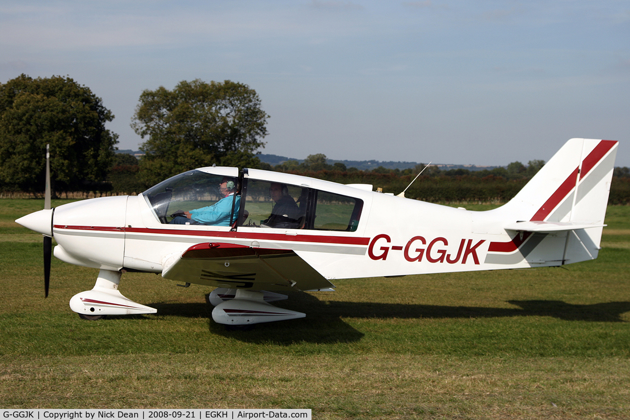 G-GGJK, 1988 Robin DR-400-140B Major C/N 1805, /