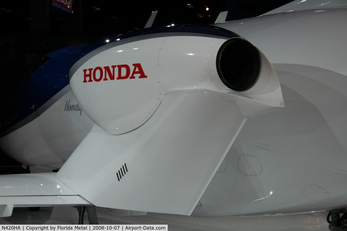 N420HA, 2003 Honda HA-420 HondaJet C/N P001, Honda HA-420 at NBAA Orlando