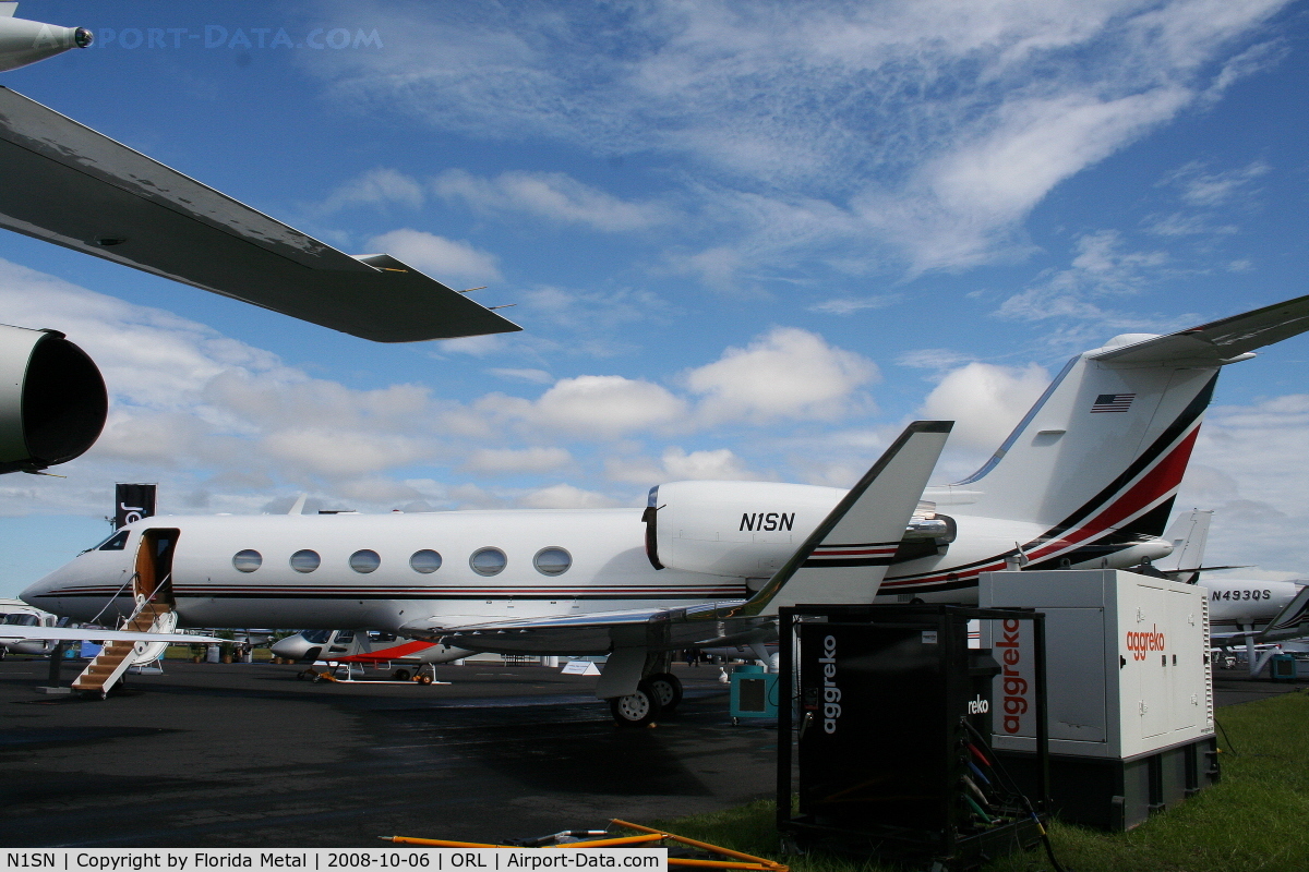 N1SN, 2000 Gulfstream Aerospace G-IV C/N 1433, Gulfstream G-IV at NBAA