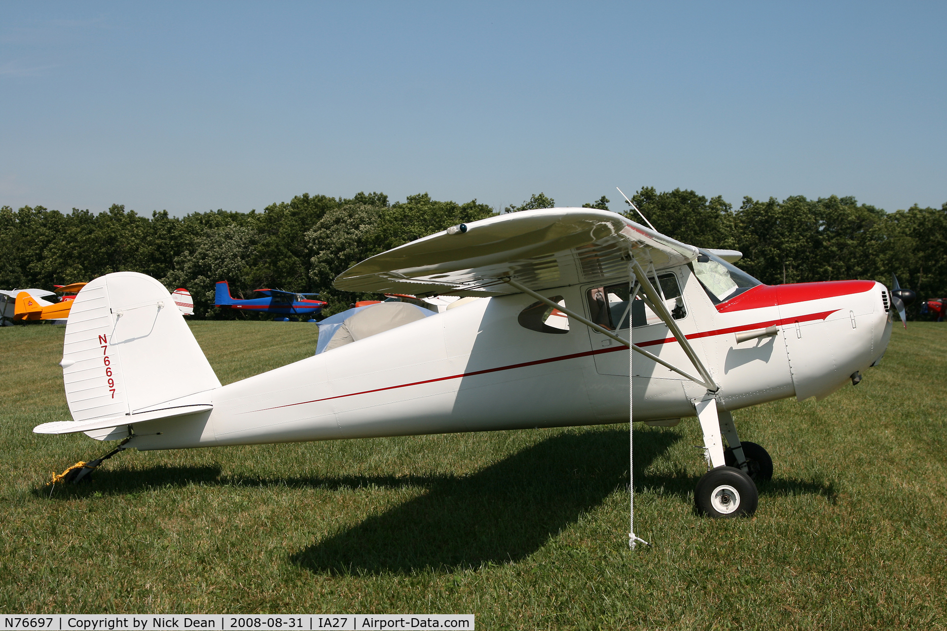 N76697, 1946 Cessna 140 C/N 11129, /
