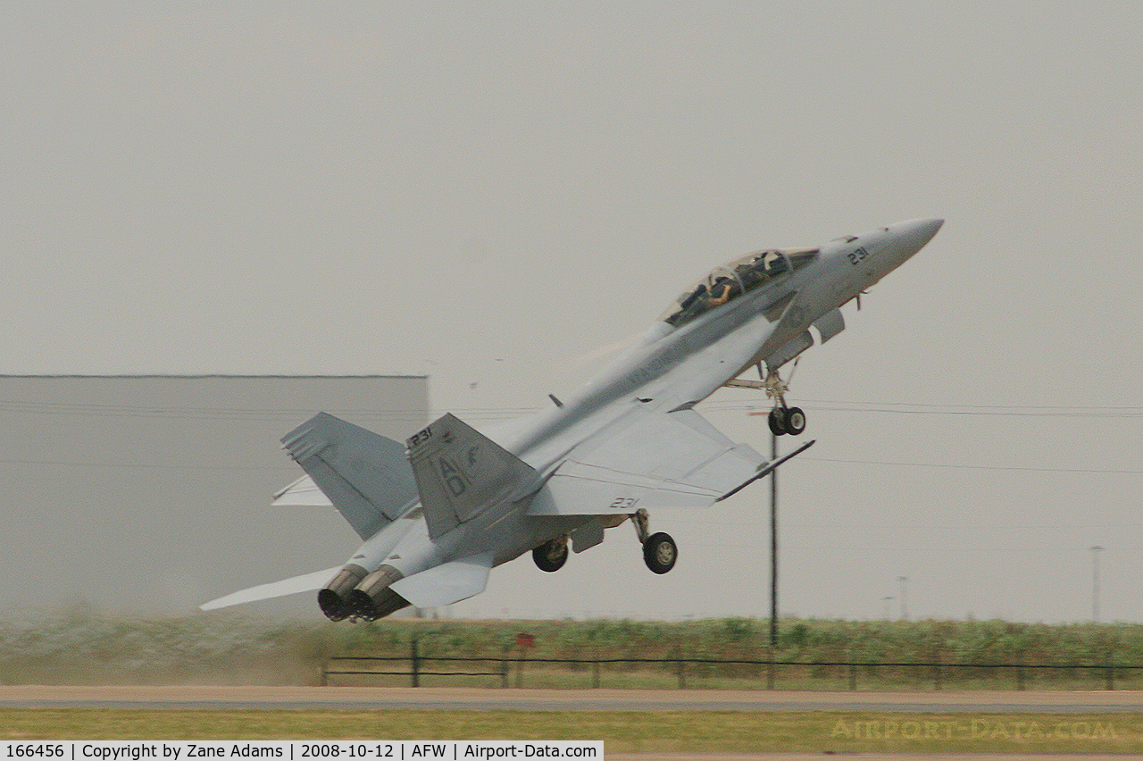 166456, Boeing F/A-18F Super Hornet C/N F091, At the 2008 Alliance Airshow