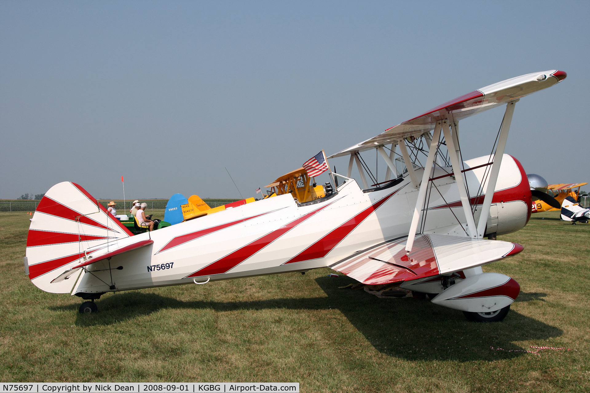 N75697, 1943 Boeing E75N1 C/N 75-8803, /