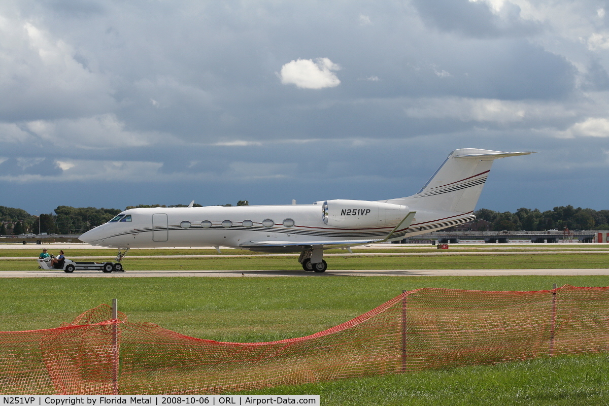 N251VP, 2007 Gulfstream Aerospace GIV-X (G450) C/N 4083, Gulfstream 450