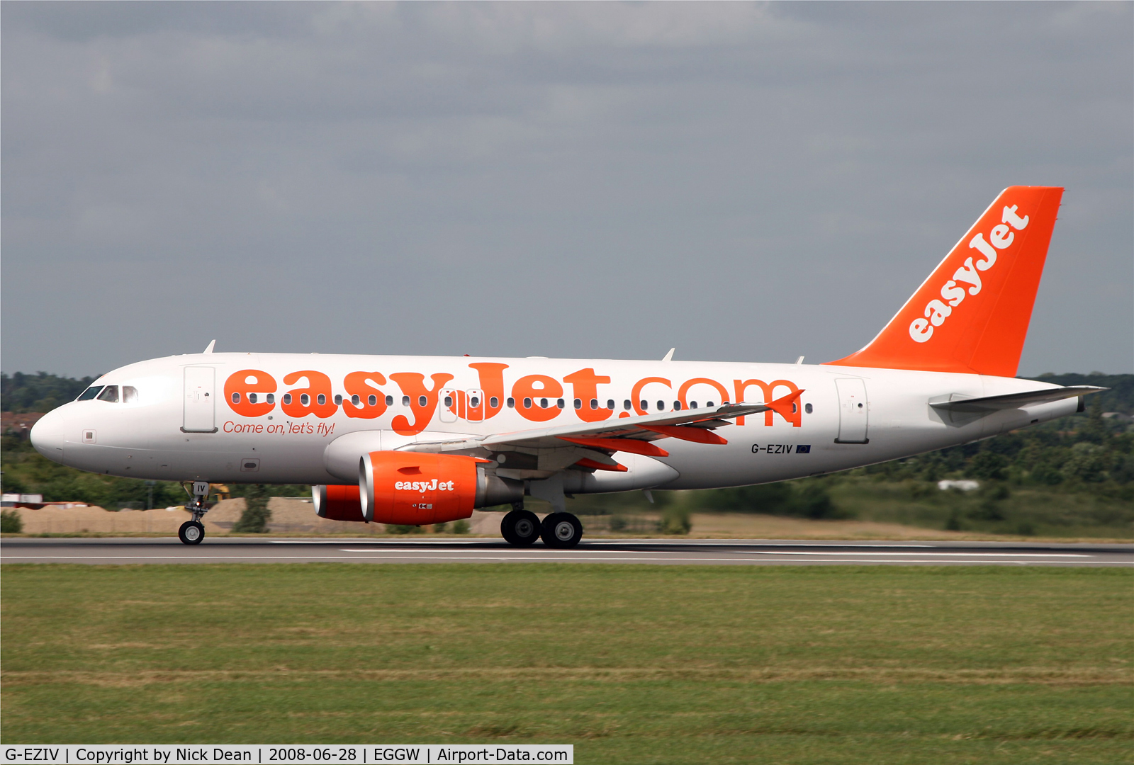 G-EZIV, 2005 Airbus A319-111 C/N 2565, /