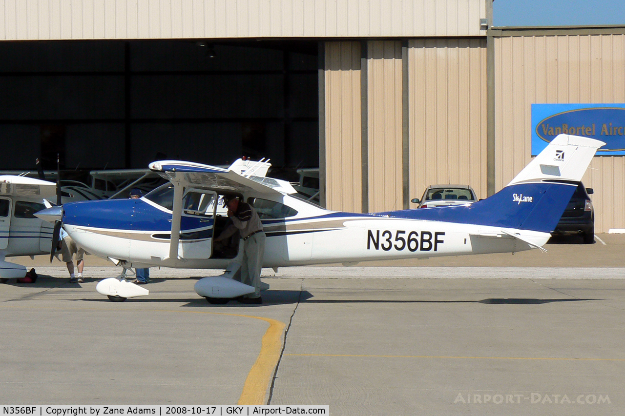 N356BF, 2004 Cessna 182T Skylane C/N 18281392, At Arlington Municipal