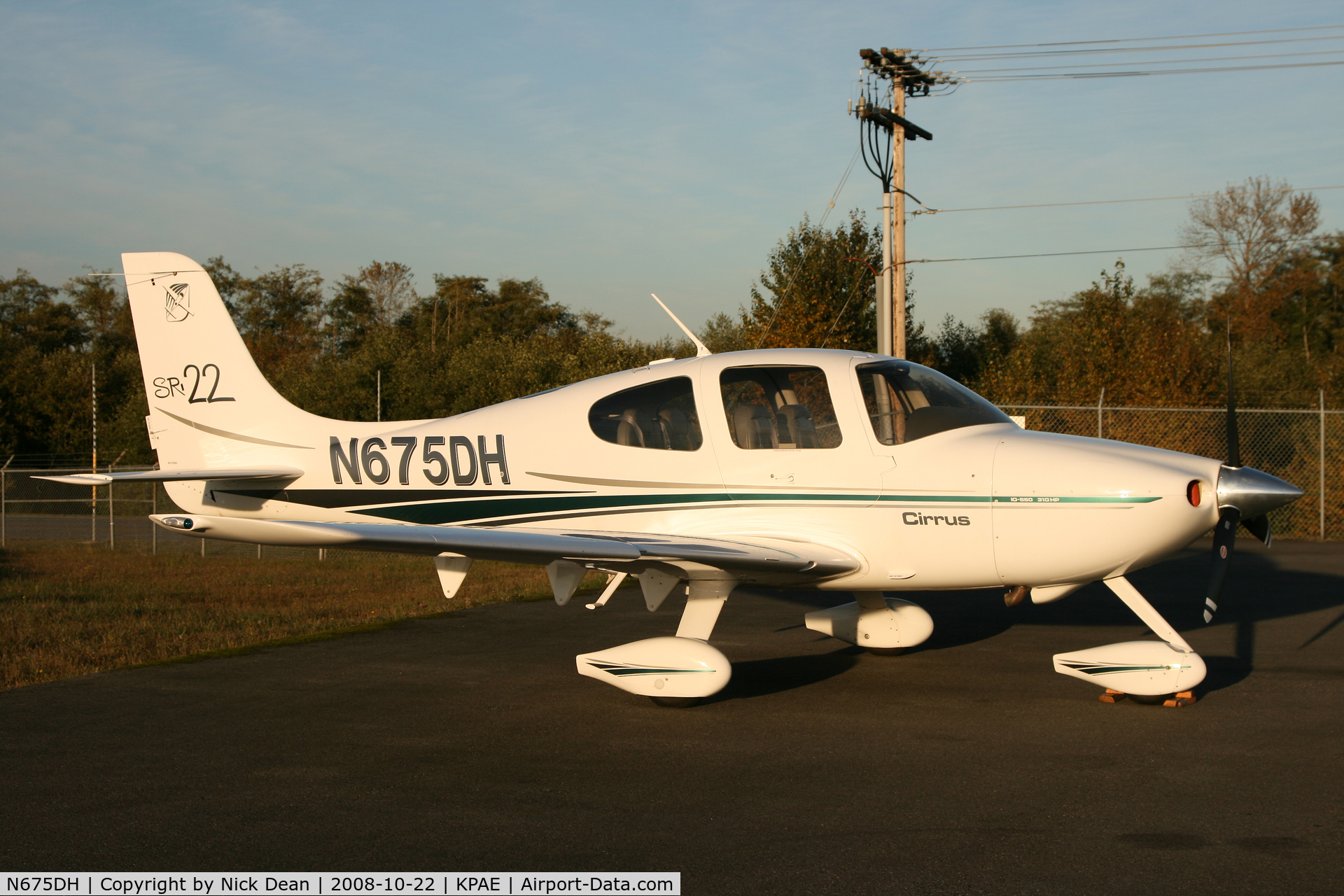 N675DH, 2002 Cirrus SR22 C/N 0163, I like this light level, Canon 24-105L IS