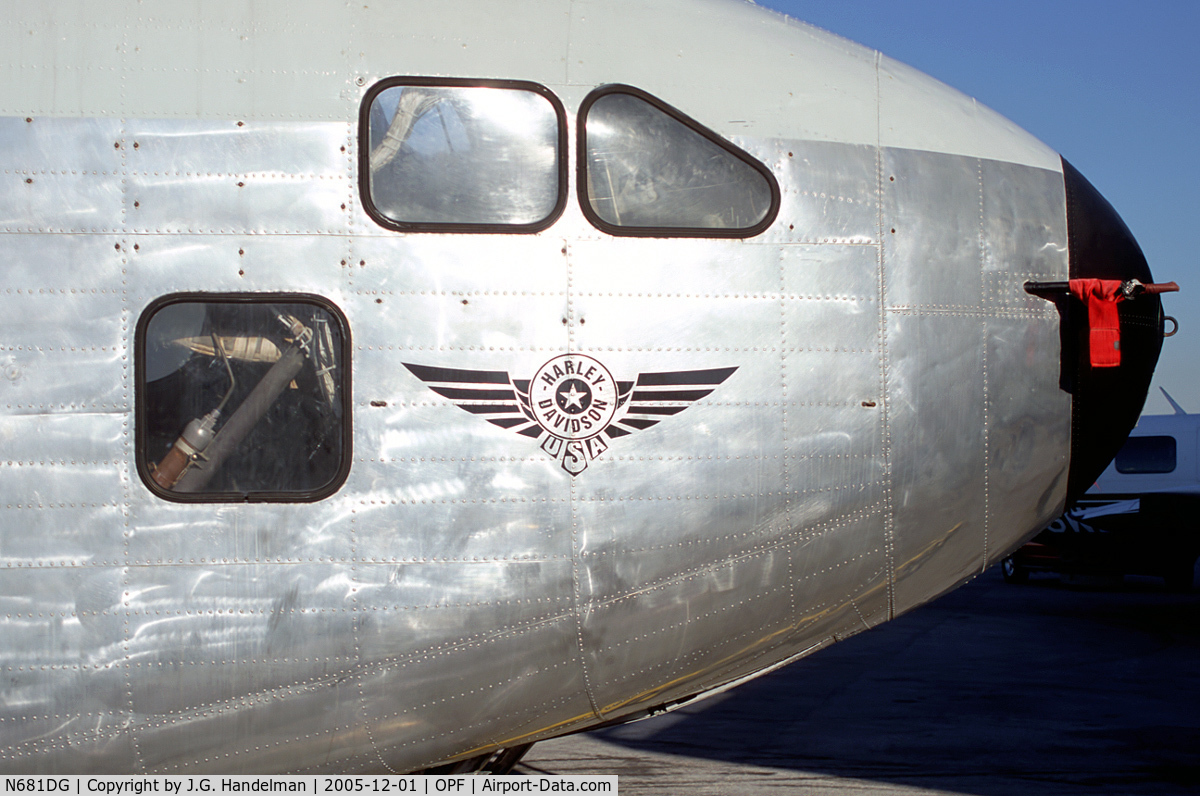 N681DG, 1954 Fairchild C-123K (C-123B Provider) C/N 20130, Nose shot of 54-0681