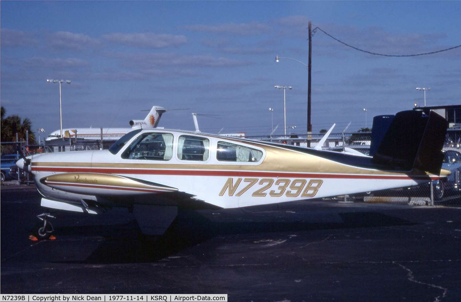 N7239B, 1958 Beech J35 Bonanza C/N D-5594, Wish I had shot the NA 727 in the background!