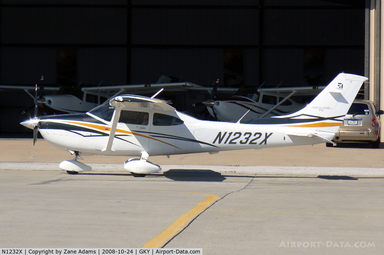 N1232X, 2007 Cessna T182T Turbo Skylane C/N T18208676, At Arlington Municipal