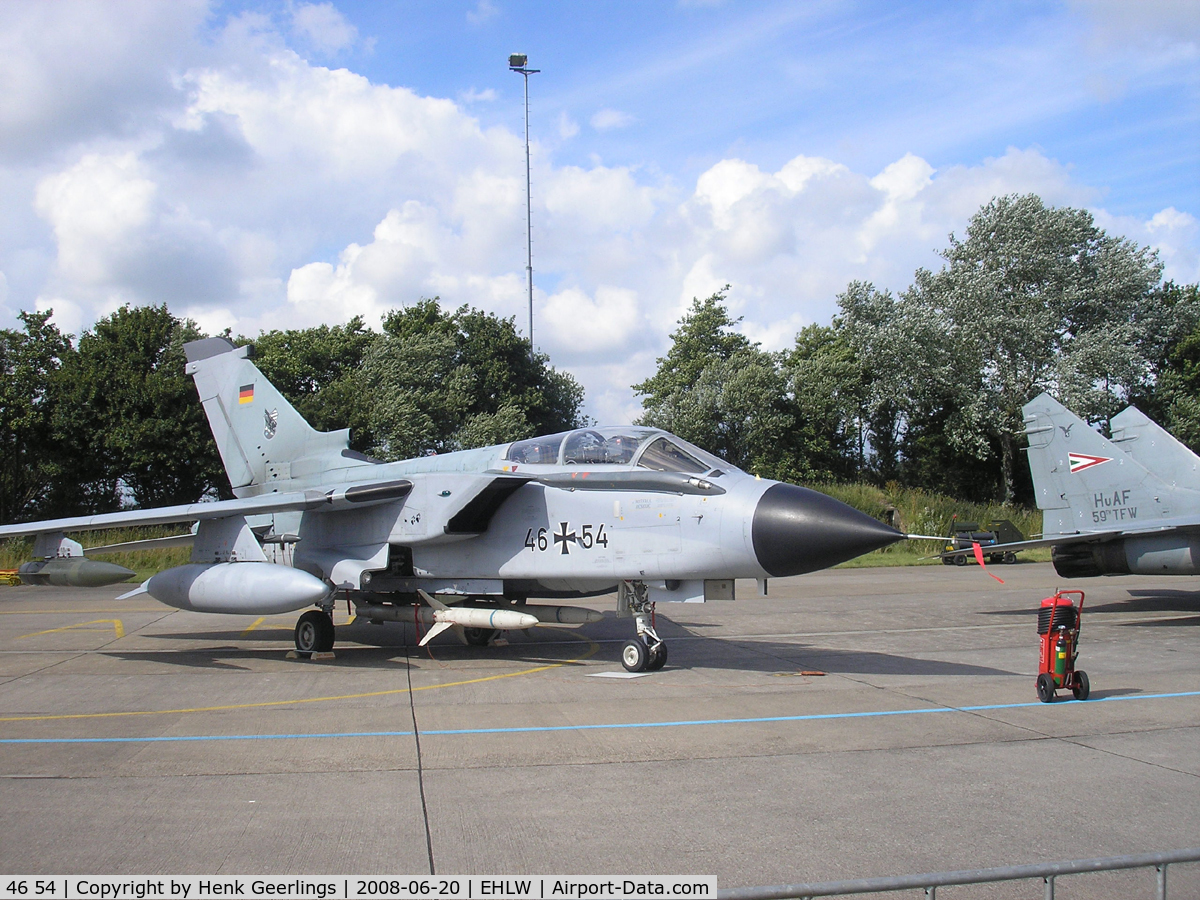 46 54, Panavia Tornado ECR C/N 898/GS287/4354, Dutch AF Openday , Leeuwarden AFB  -  German AF