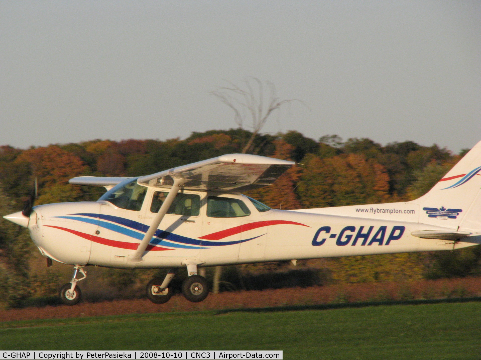 C-GHAP, 1983 Cessna 172P C/N 17276135, @ Brampton Airport