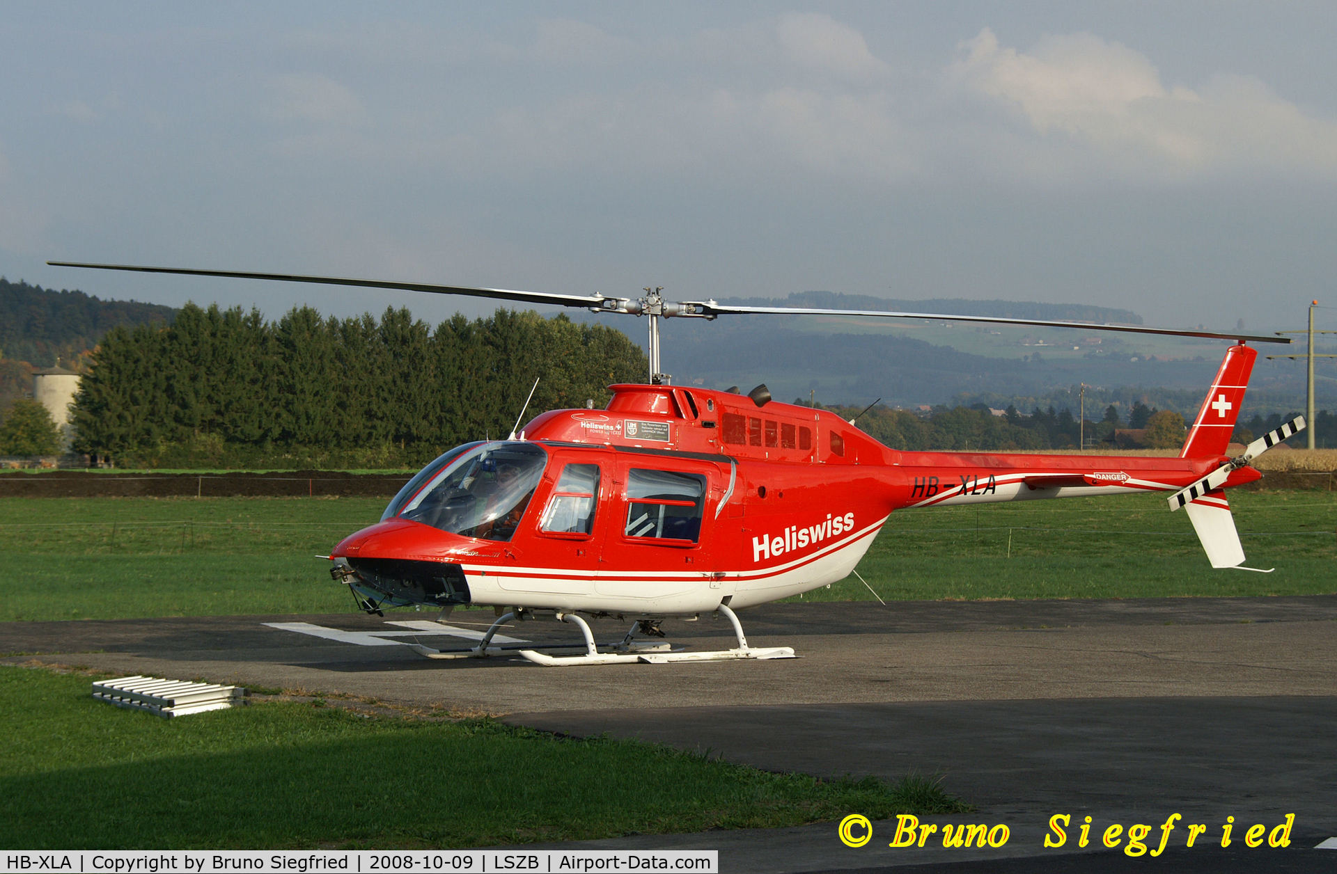 HB-XLA, 1980 Agusta AB-206B JetRanger II C/N 8616, Bern-Belp