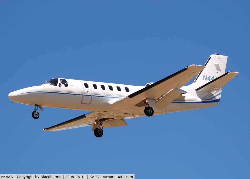 N44AS, 1979 Cessna 550 Citation II C/N 550-0047, On final approach to 17L.