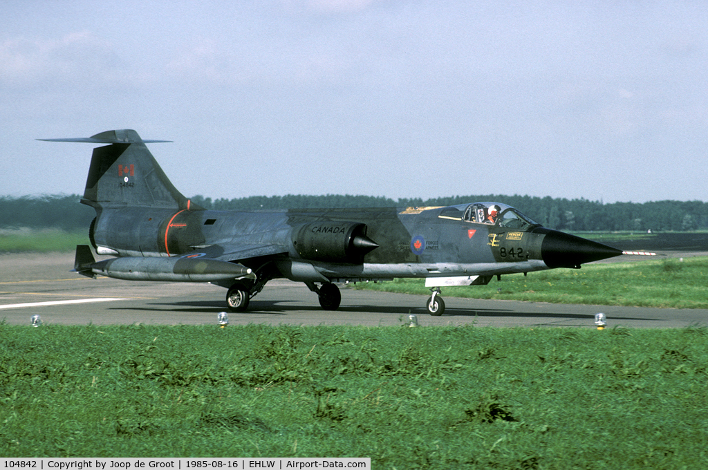104842, Canadair CF-104 Starfighter C/N 683A-1142, During 1985 the anual Canadian gun camp was held. It brought a couple of Starfighters and T-bird to Leeuwarden.