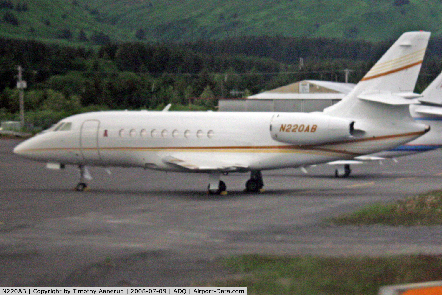 N220AB, 2001 Dassault Falcon 2000 C/N 170, Dassault Aviation FALCON 2000 serial 170, on the ramp at Kodiak, Alaska.