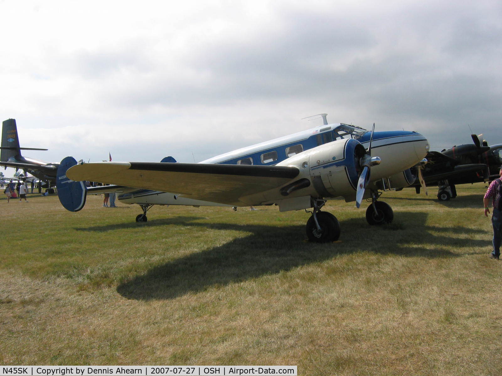 N45SK, 1952 Beech C-45H Expeditor C/N AF-645, OSH 2007