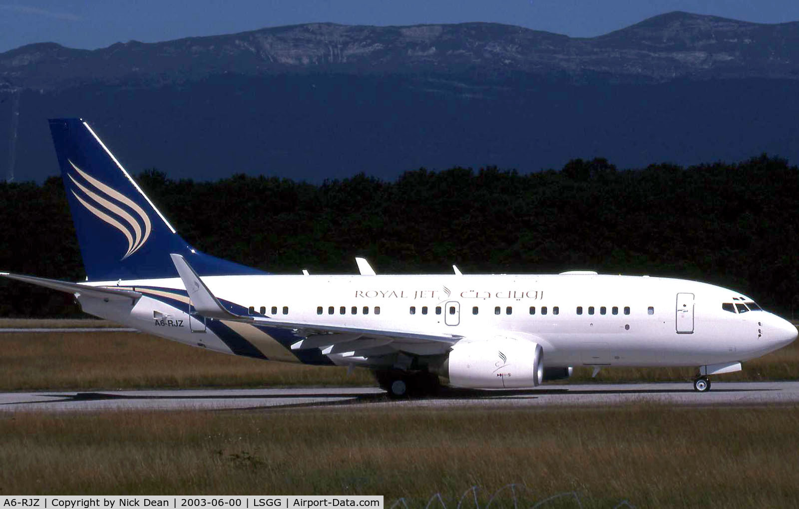 A6-RJZ, 1999 Boeing 737-7Z5 BBJ C/N 29269, Scanned from a slide