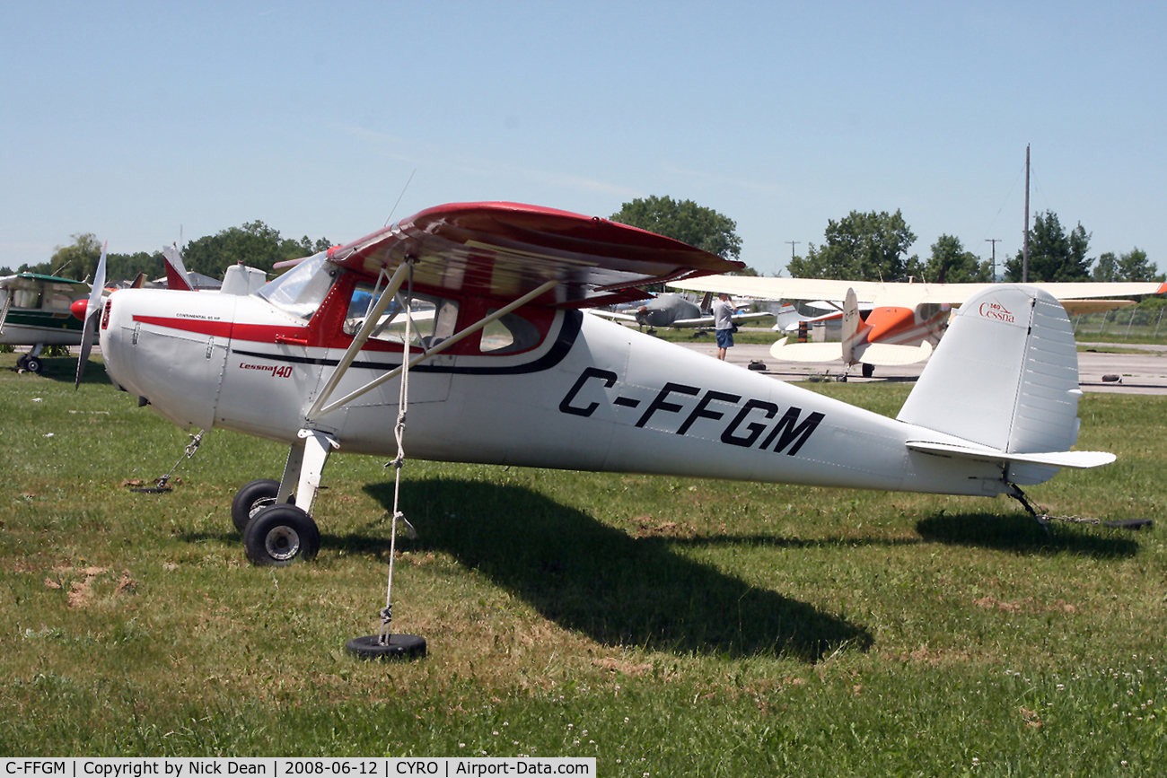 C-FFGM, 1946 Cessna 140 C/N 8895, /