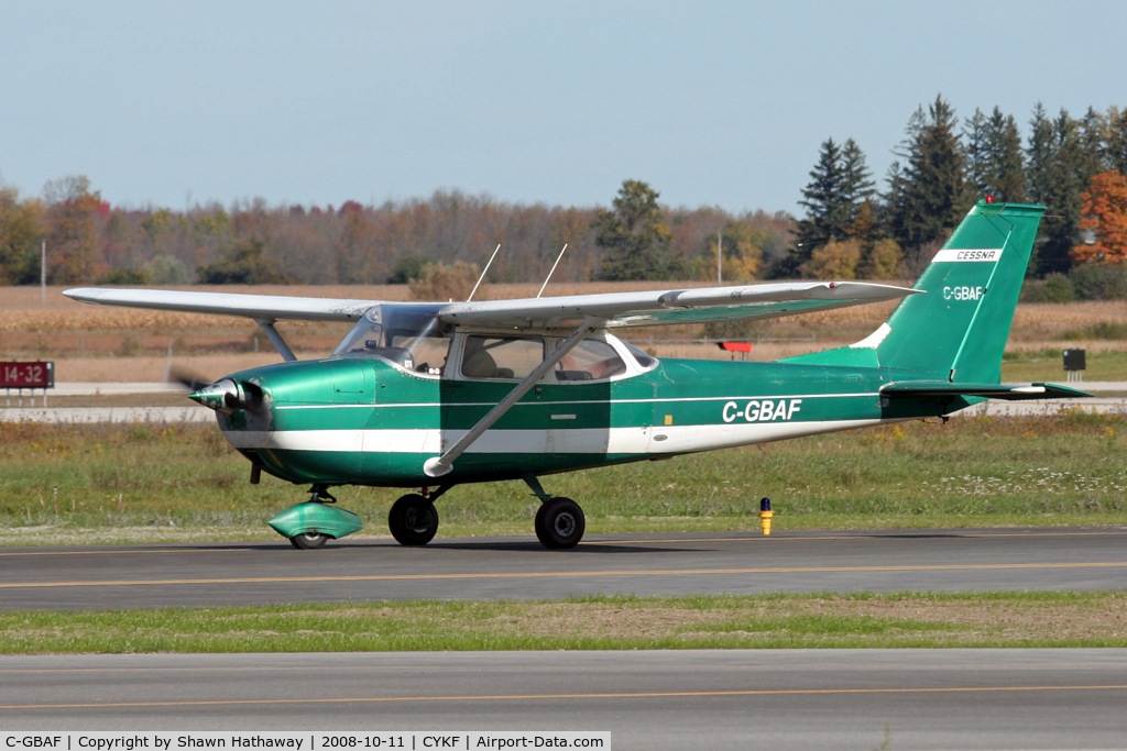 C-GBAF, 1969 Cessna 172K Skyhawk C/N 17257297, Taxing to Runway 08 (Canon XT, 70-300mm IS)