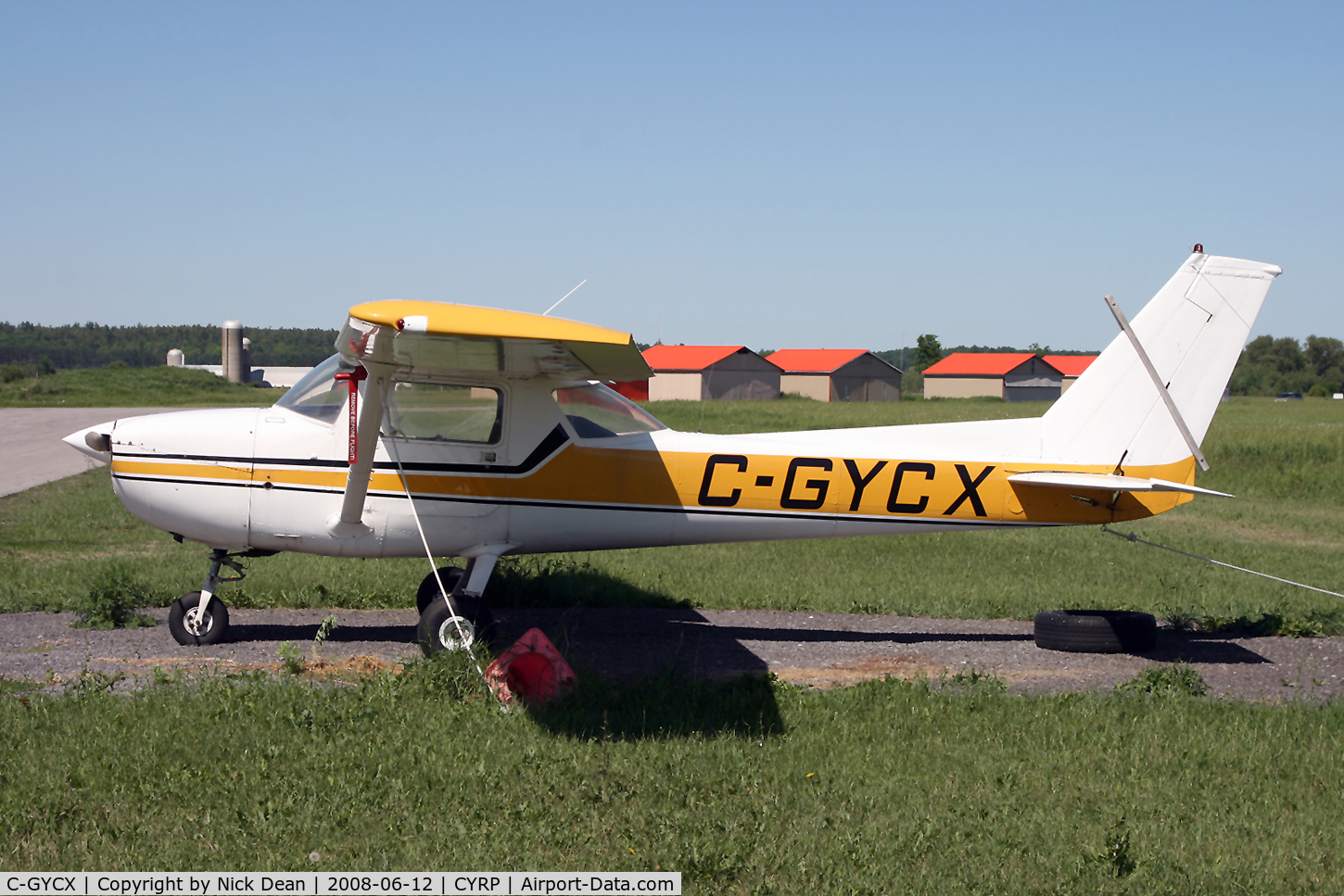 C-GYCX, 1976 Cessna 150M C/N 15078637, /