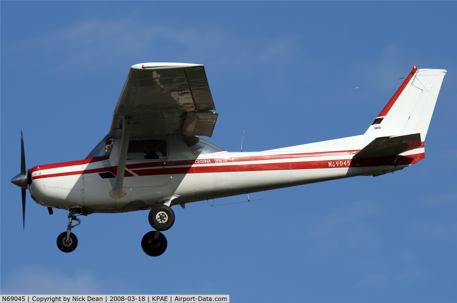 N69045, 1978 Cessna 152 C/N 15282457, /