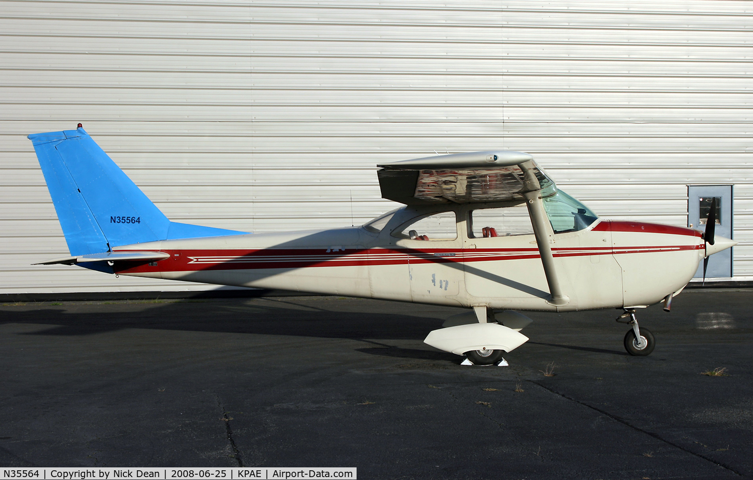 N35564, 1968 Cessna 172I C/N 17256838, /