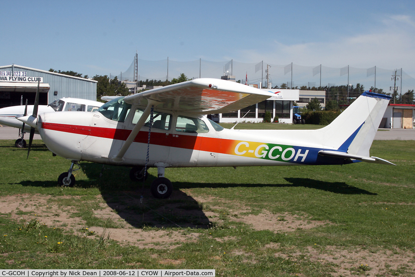 C-GCOH, 1974 Cessna 172M C/N 17263577, /
