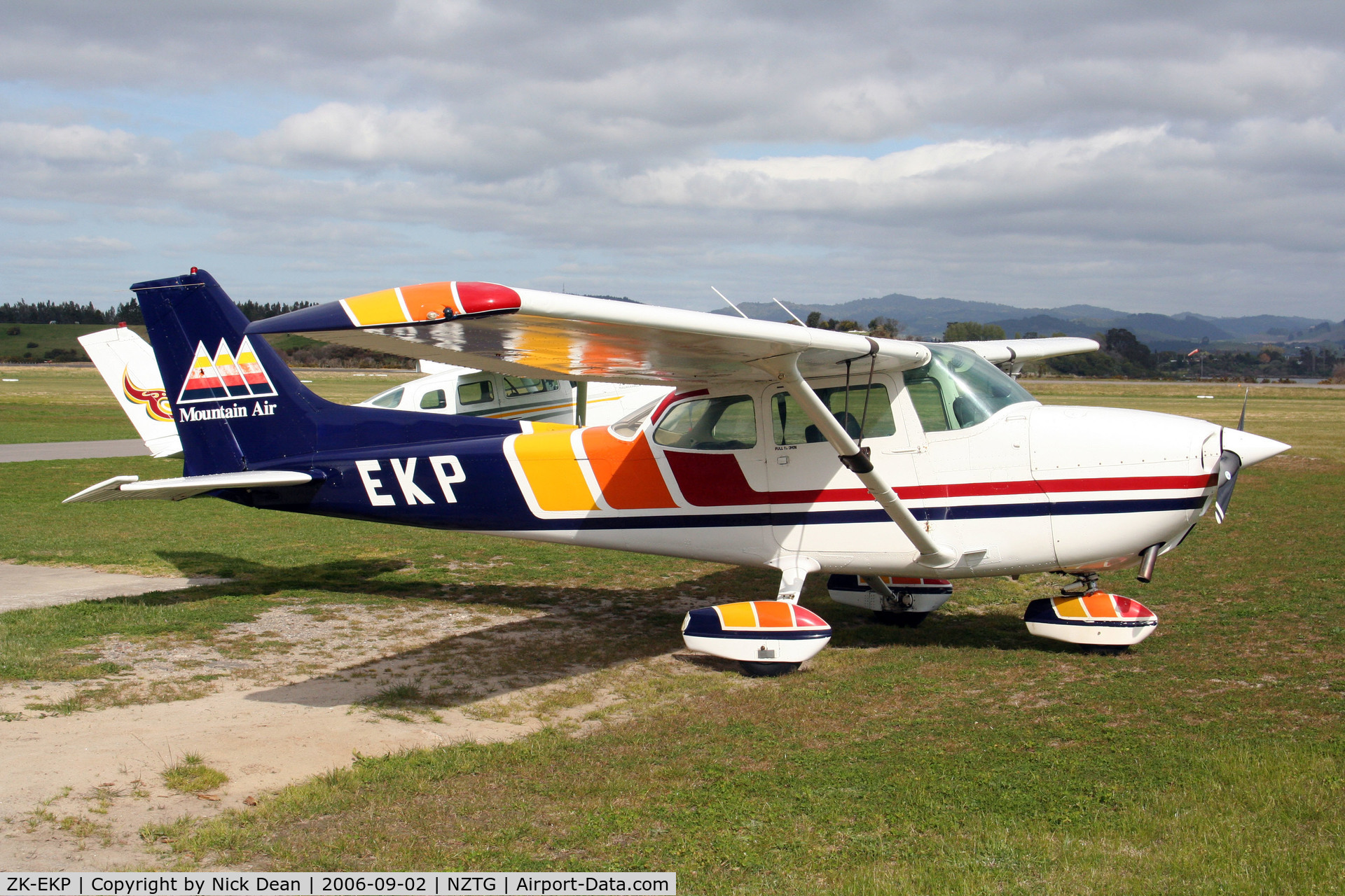 ZK-EKP, Cessna 172M C/N 17267279, /