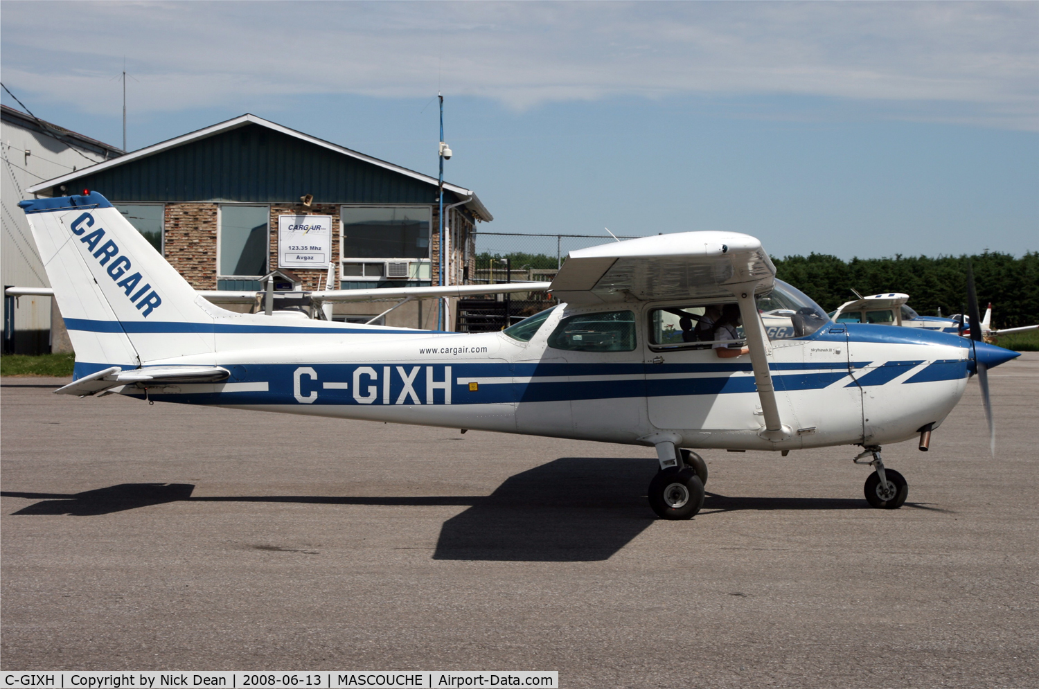 C-GIXH, 1977 Cessna 172N C/N 17267628, .