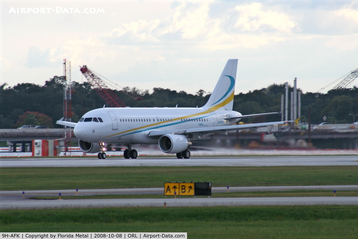 9H-AFK, 2005 Airbus A319-115 C/N 2592, Comlux Aviation A319 leaving NBAA Orlando